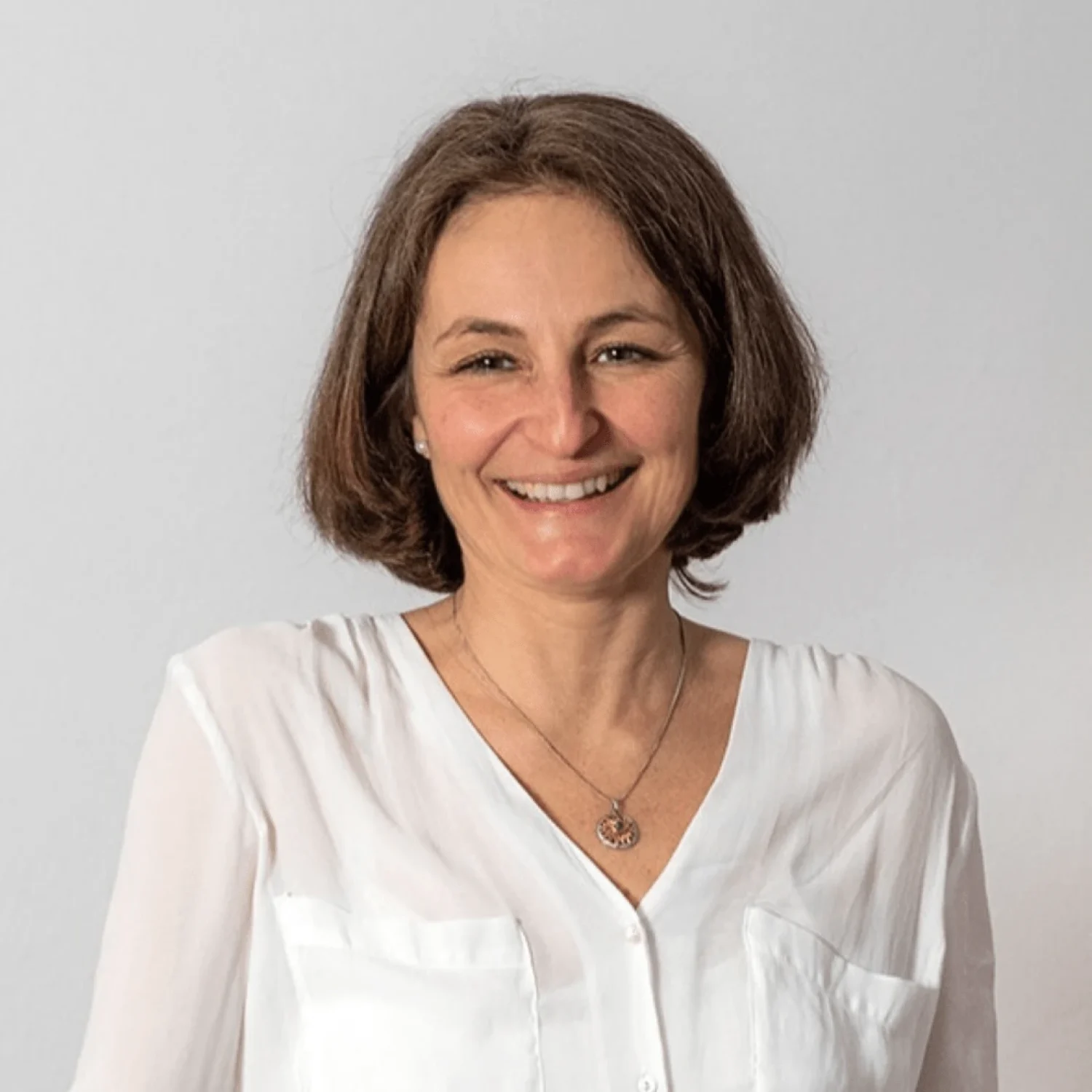 Klientin von Irenka Appel die ihre Erfahrung über Hypnose in Wien als Testimonial teilt